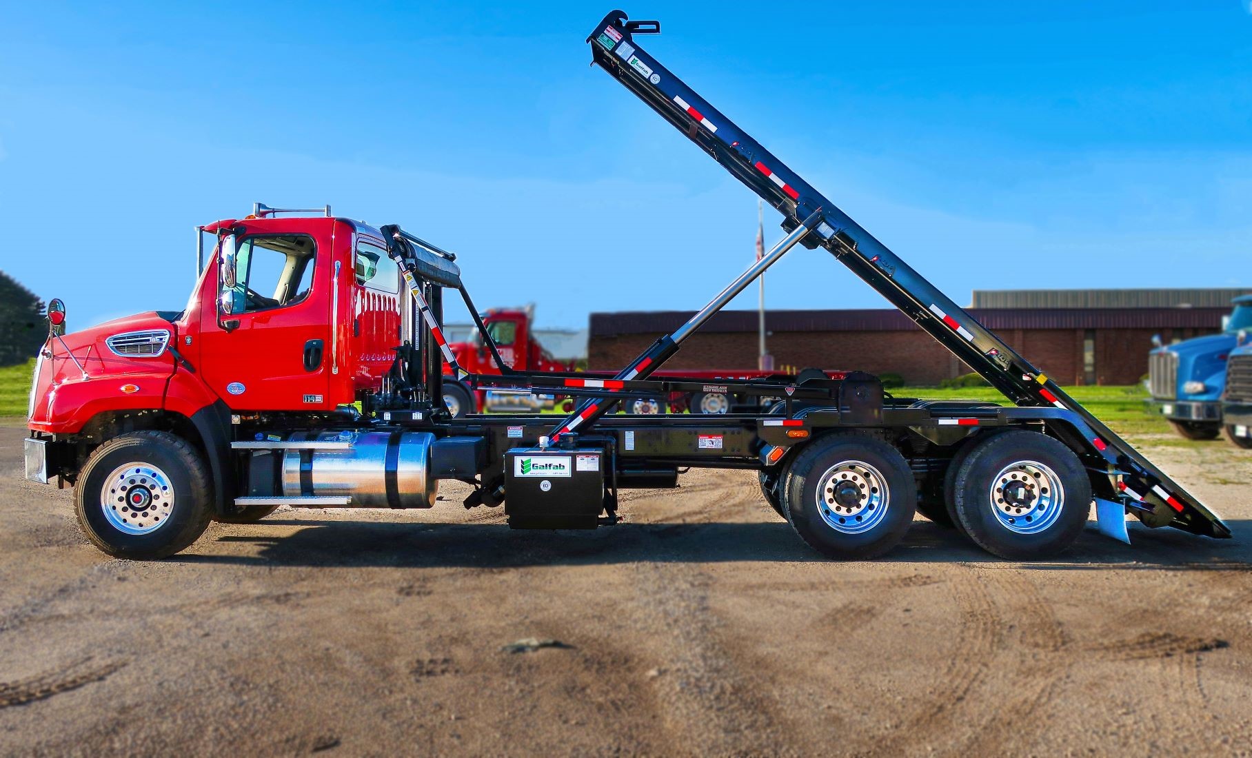 Hiab Trash Rake Waste Expo | Campaigns | Hiab