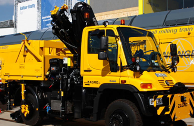 Top Loader Crane Top Loader Crane Specialty Products for Heavy Lifting | Loader Cranes ...