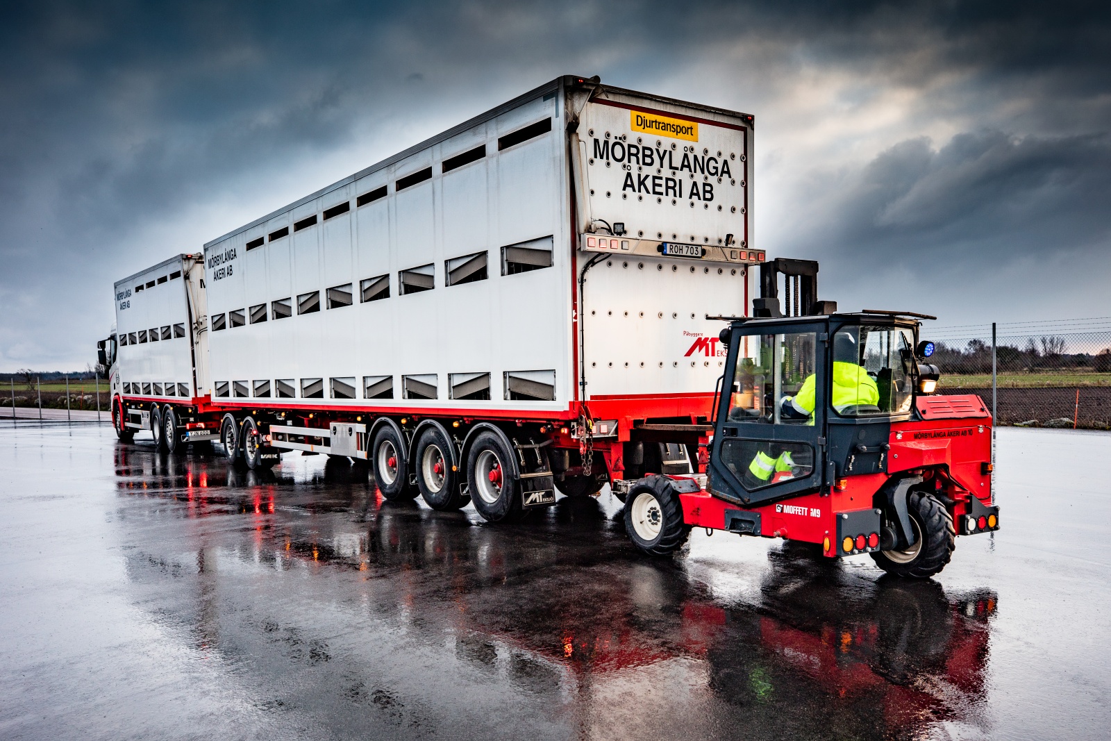 Chicken Module Moffat MOFFETT Poultry | MOFFETT: Industry and segment applications | Hiab